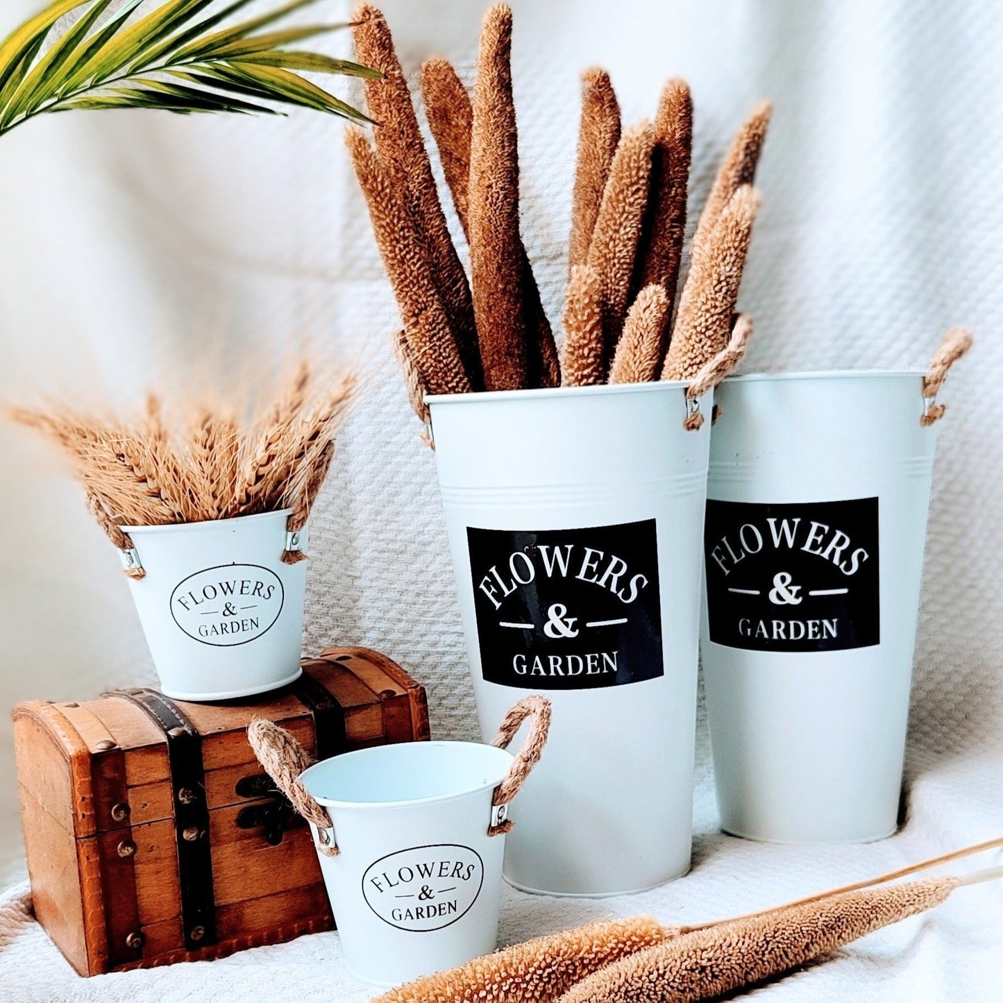 Aesthetic Metal Planter Bucket