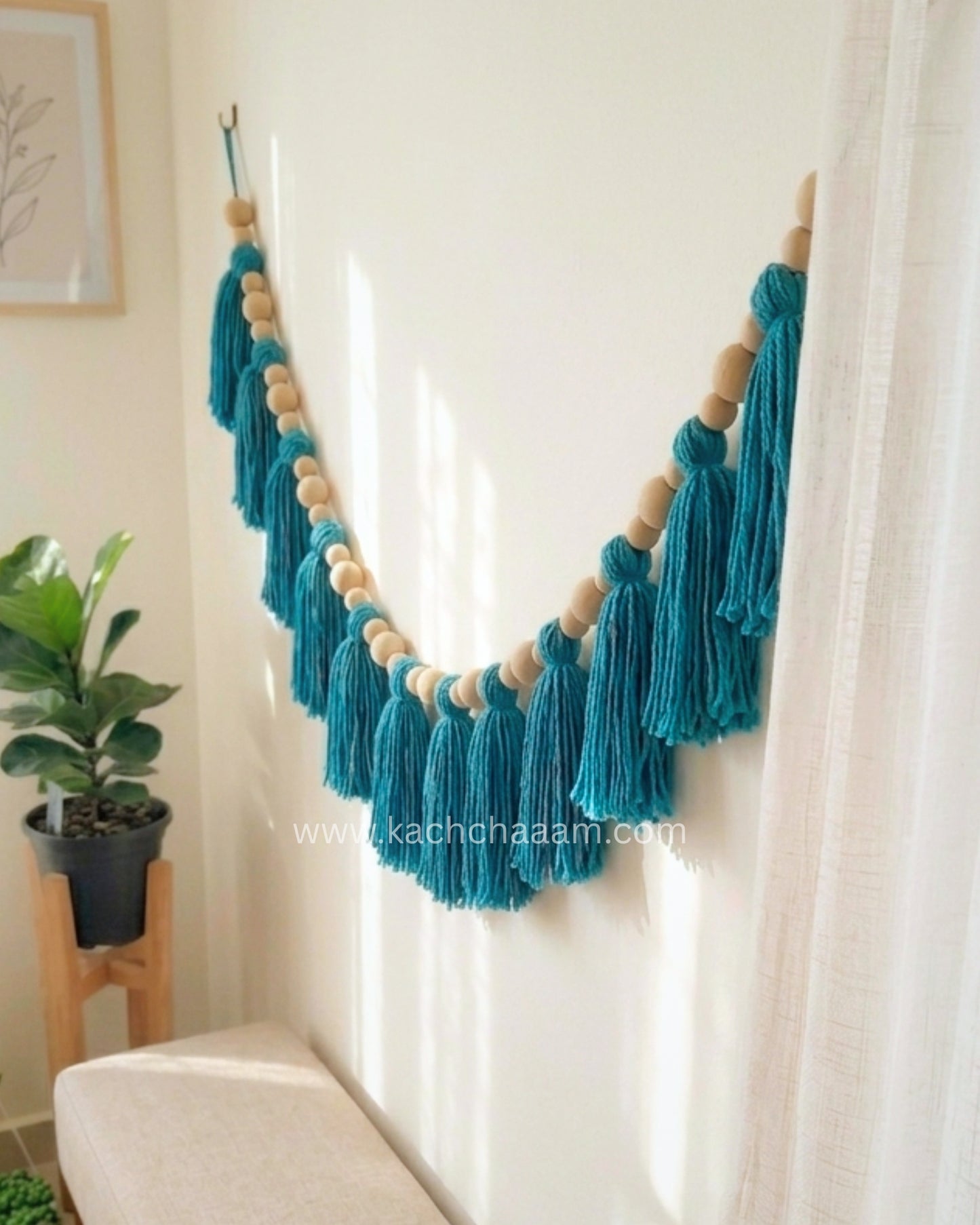 Single Layered Wool Tassel Sky Blue Bunting