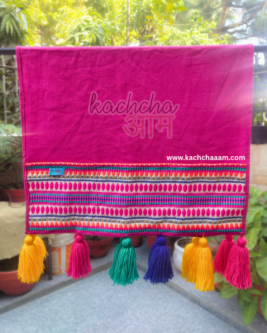 Magenta Cotton Slub Solid Fridge Cover with Magenta Jacquard Fabric Pockets & Multi Tassels