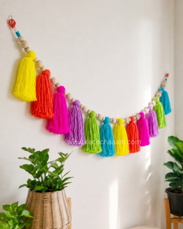 Single Layered Wool Tassel Neon Party Bunting